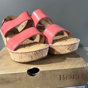 Born sandals wedge womens 10 new